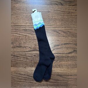 American Eagle socks (one size)